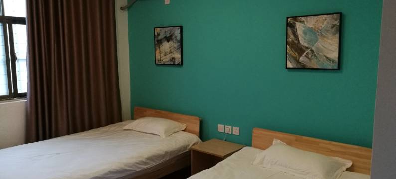 郑州简行客栈(火车站西广场第五附属医院店)图片