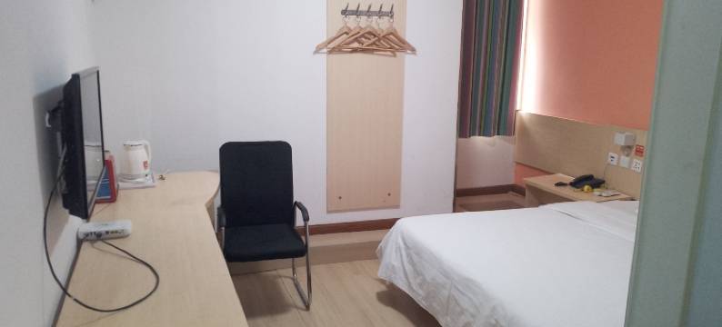 雅莱连锁酒店(漯河国际会展中心店)图片