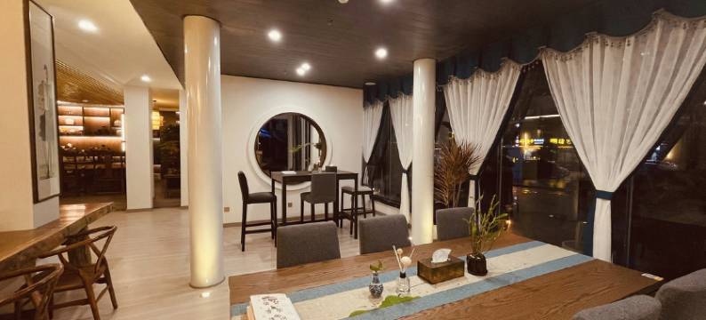 汶川闻心咖啡民宿图片