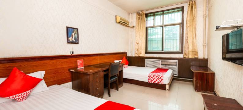 OYO西安雅荷宾馆(皂河地铁站店)图片