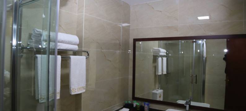 达日桑周虎顶大酒店图片