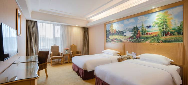 维也纳国际酒店(上海外高桥自贸区杨高北路店)图片