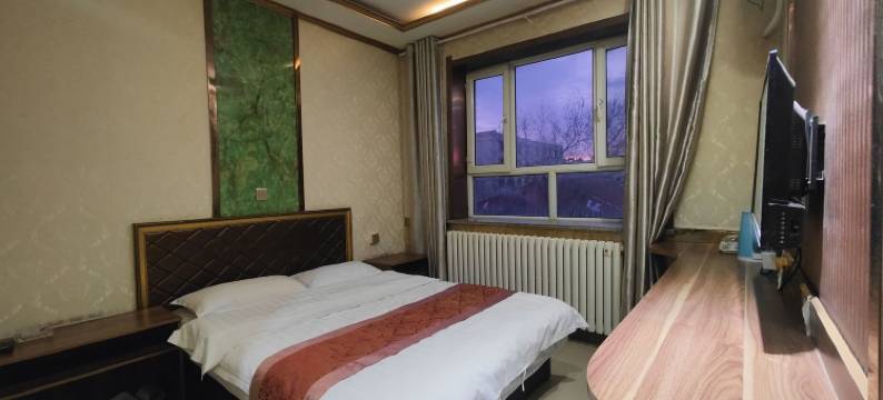 额敏红都旅馆图片