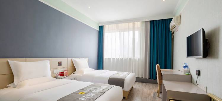 尚一特酒店(长丰万国汽车城店)图片