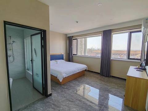 尚品优快捷酒店(章丘大学城店)