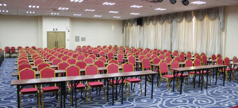 尚华精品酒店(海亮新华广场地铁站店)图片