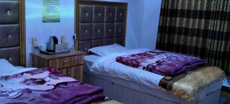 类乌齐鑫川宾馆图片