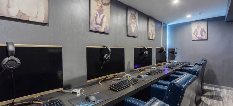 武汉蓝航主题电竞酒店图片