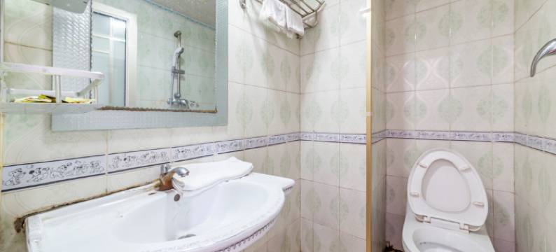 良人宾馆(广州东晓南地铁站店)图片