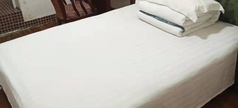 青青宾馆(带湖路店)图片