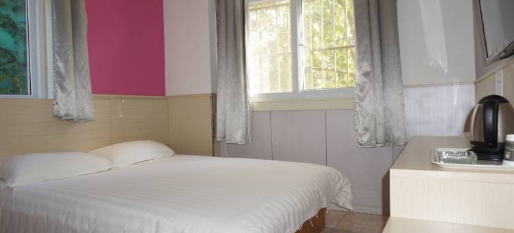 易佰连锁酒店(青岛德国风情街店)图片