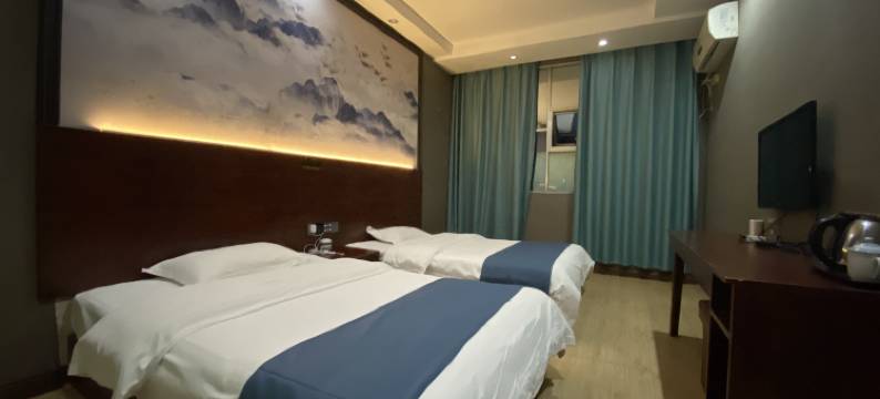 新化县维君商务酒店(上梅东路县政府店)图片