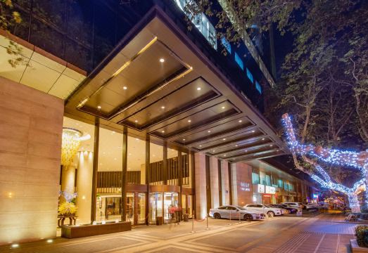 Yihua Hotel Nanjing Hotel Overview