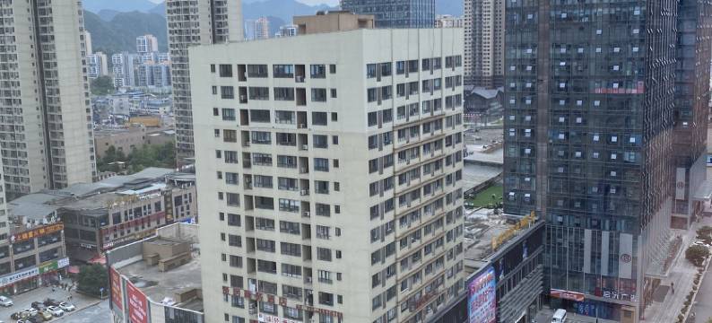 Romance is here 油画设计美宿图片