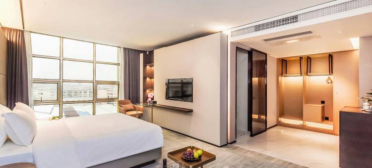 中山朗达广场丽呈睿轩酒店图片