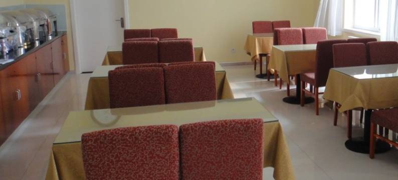 怡莱酒店(霸州火车站店)图片