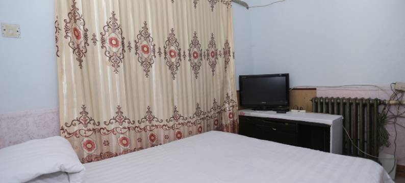 三源宾馆(衡水火车站店)图片