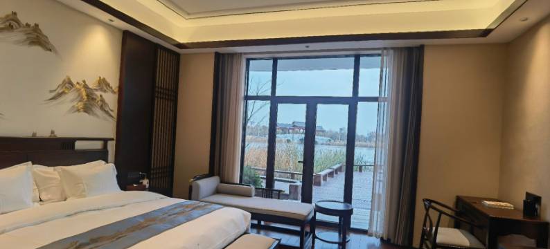 凤栖湖饮溪云酒店图片