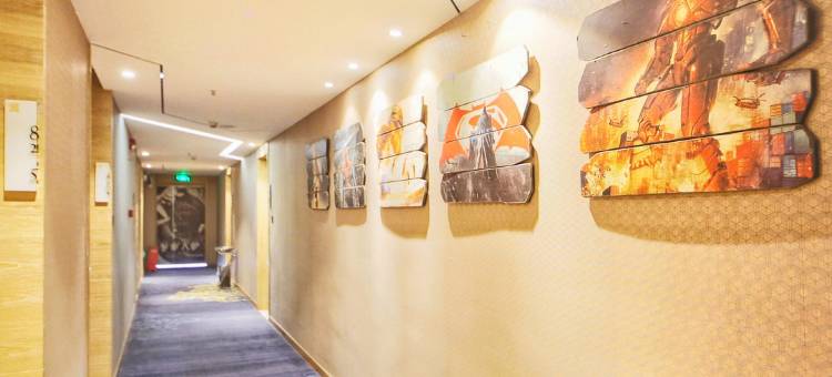 襄阳浪漫满屋酒店(沃尔玛店)图片