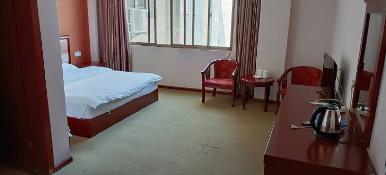 罗平华玥酒店图片