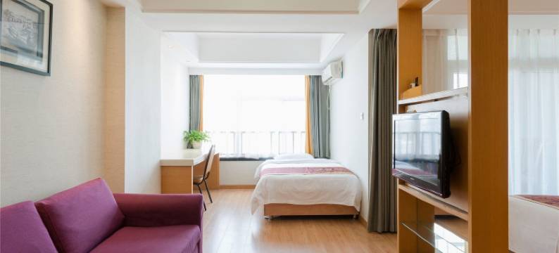 美邻私人酒店(宜昌CBD解放路步行街店)图片