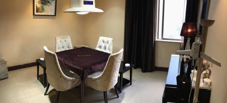 广源国际酒店(岳阳美食街店)图片