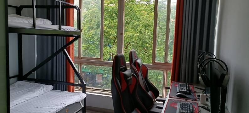 斗罗电竞酒店(武汉传媒学院店)图片