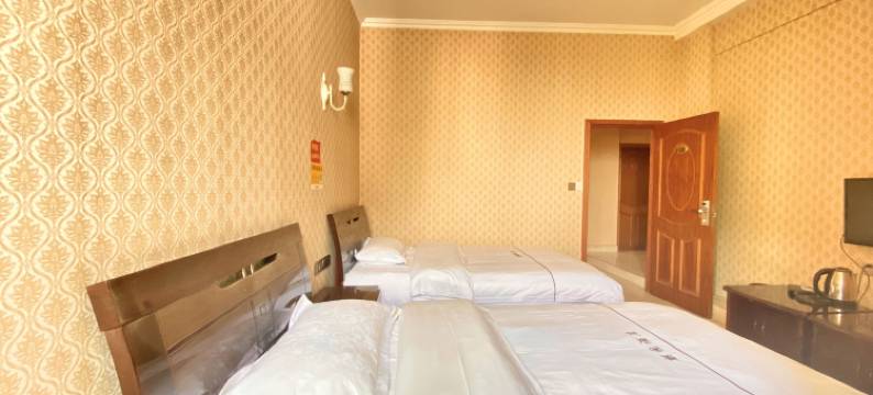 邛崃麒园商务酒店(高铁站店)图片