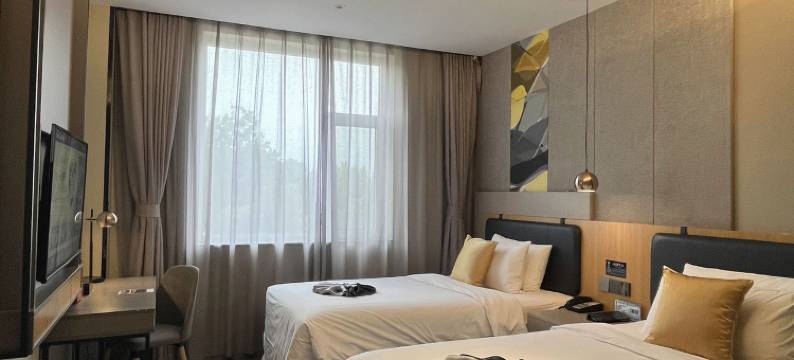 四季逸家商旅酒店(正定古城荣国府店)图片