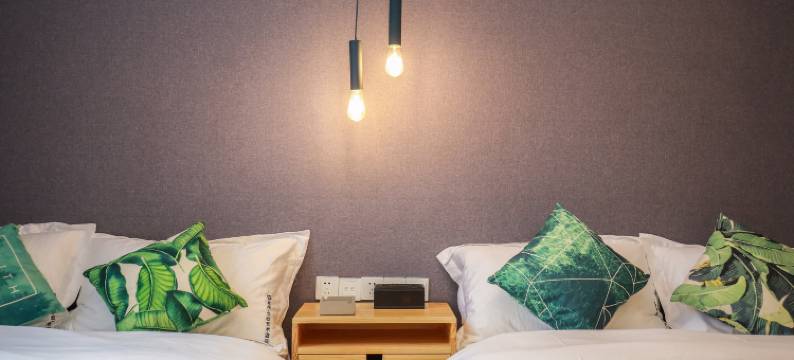 重庆筑梦北欧艺术酒店(北城天街九街店)图片