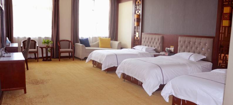 新源沁园假日酒店图片