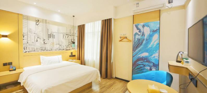 柏曼酒店(南漳水镜广场店)图片