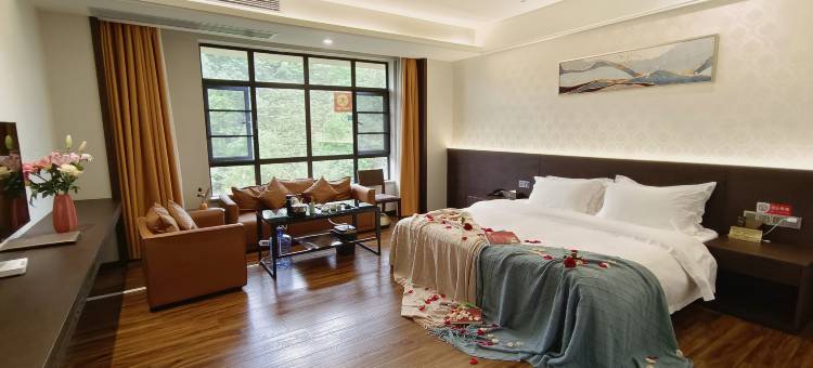 新丰宝富酒店图片