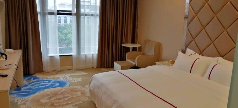 西充财富酒店图片