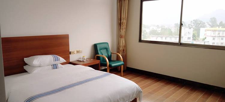 马山豪雅居酒店图片