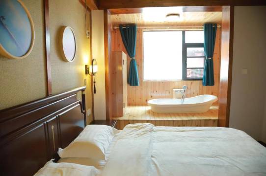 泾阳龙泉康养民宿