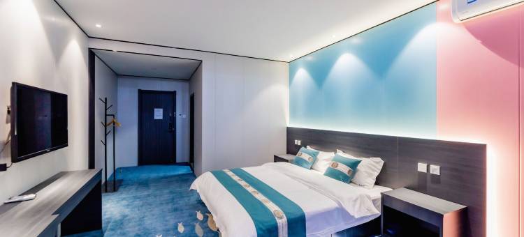 云尚酒店(呼和浩特宽巷子美食街医科大学附属医院店)图片