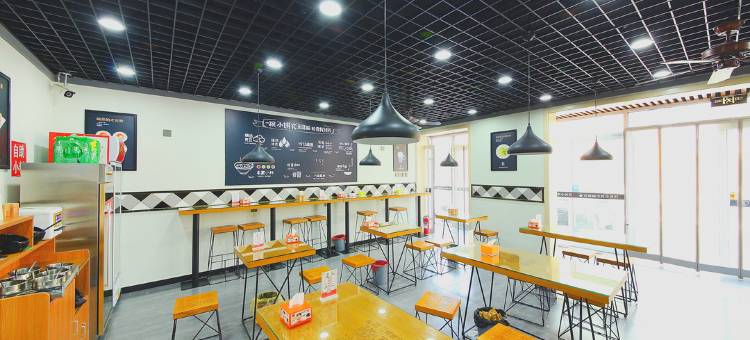 驿家365连锁酒店(衡水衡百国际店)图片