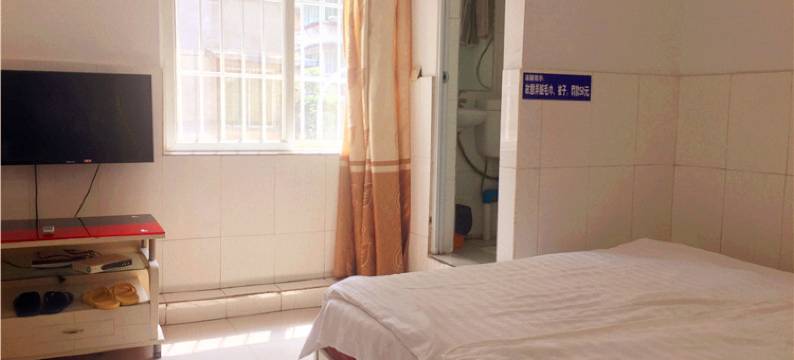 峨眉山和平旅馆图片