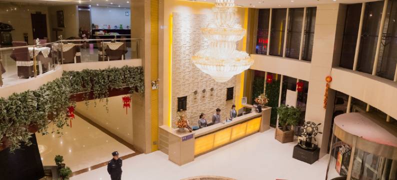 鑫鹏时尚商务酒店(宣化火车站店)图片