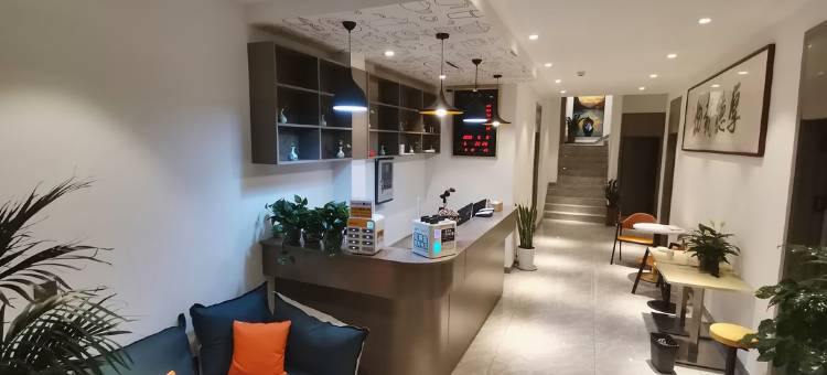 鹤壁枫林晚酒店图片