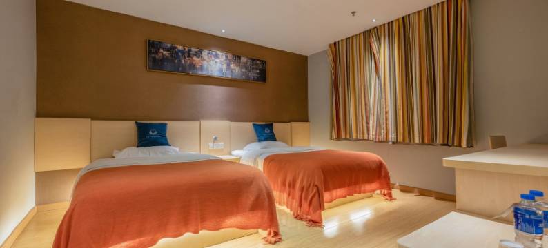 美住·曼途酒店(钦州湾大道年年丰广场店)图片