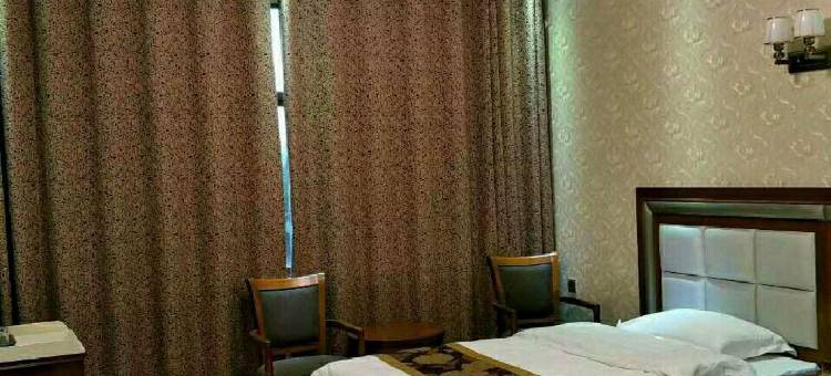 嵩明华瑞商务酒店图片