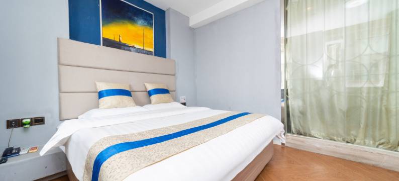 清远利人主题酒店图片