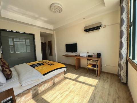 理塘时光掠影民宿