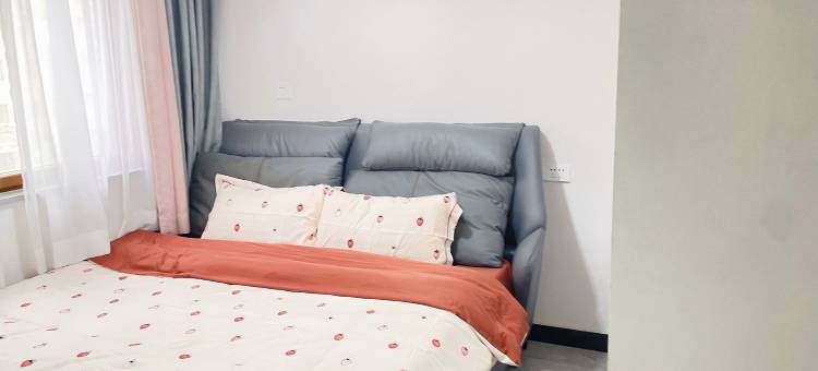 初雨民宿(方特欢乐世界店)图片