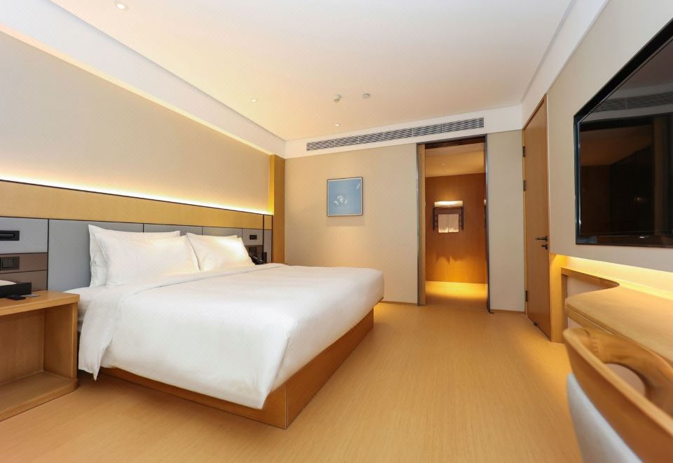  Hotel Overview