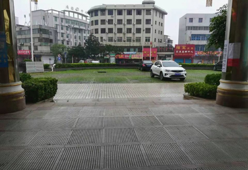Hotel Overview