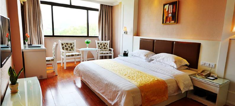 钟楼福来客栈(西安回民街地铁站站店)图片