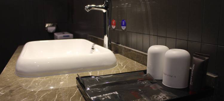 乌兰尚客优酒店图片